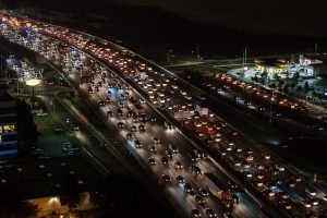 Making up situational dialogue ~ I am worried about traffic jams